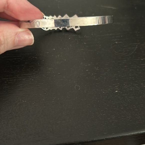 Silver & rhinestone Guess  bangle bracelet - Picture 4 of 4